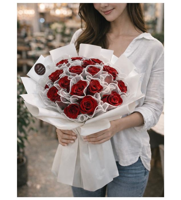 21 Kırmızı Ekvator Gülü Buketi | Blanc Luxe 