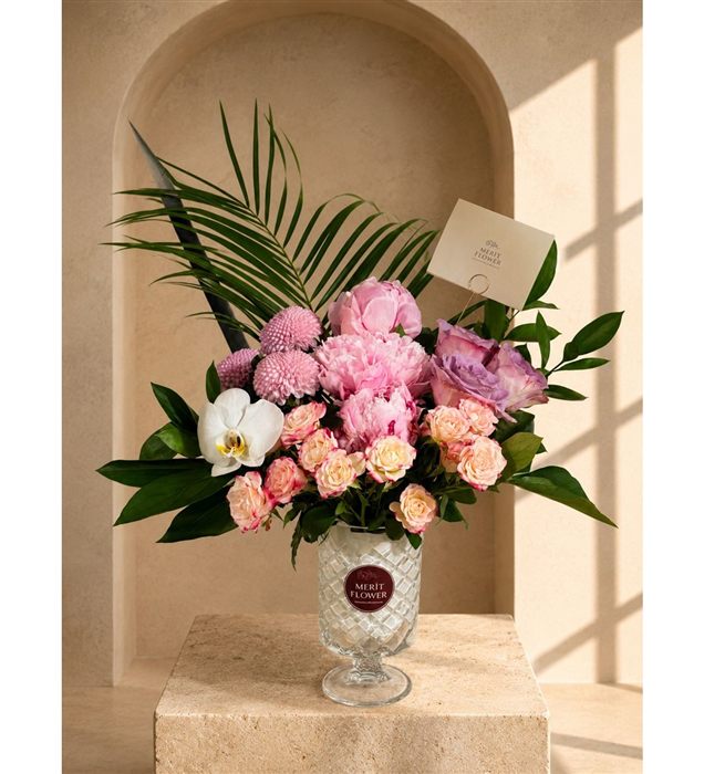 Luxury Mix Flower Arrangement / Şakayık